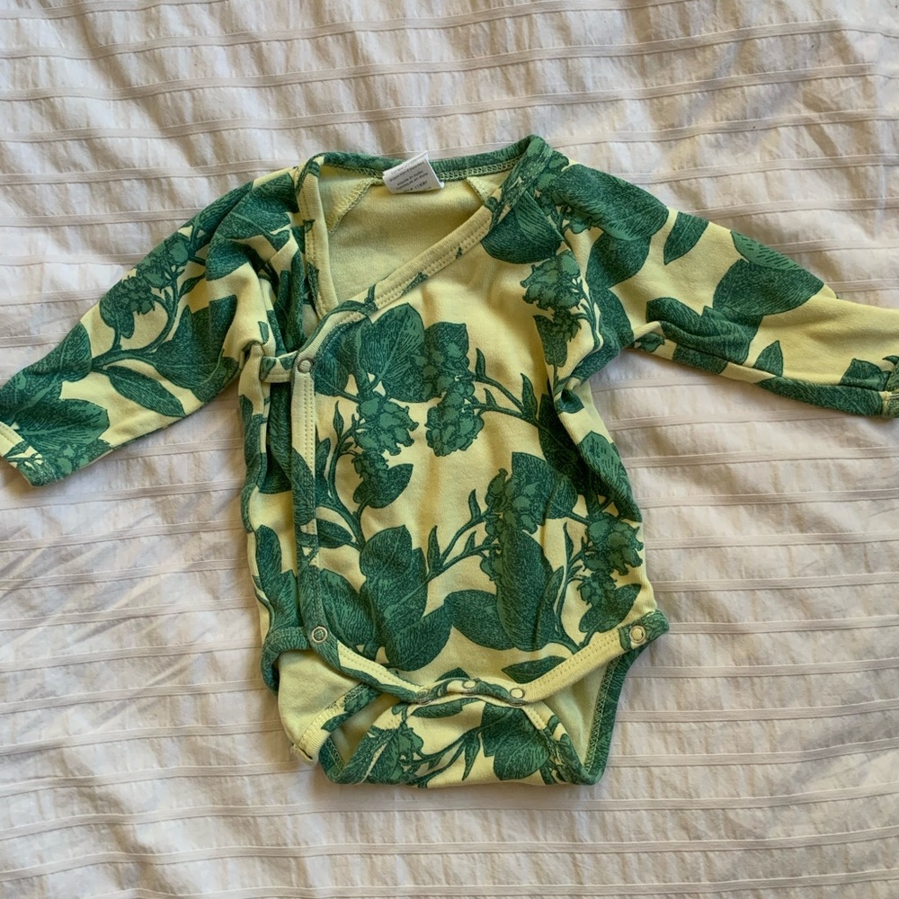 Kate Quinn 0-3 months Manzanita Yellow Green Flowers Kimono Bodysuit Organic